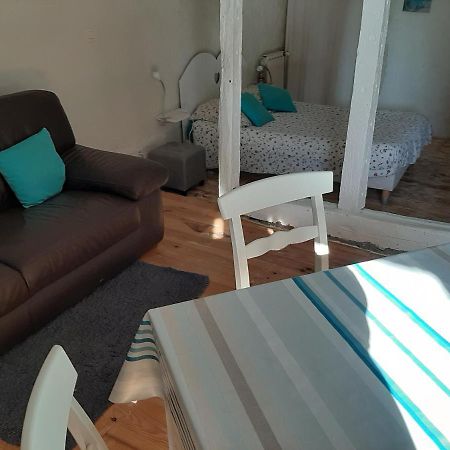 Gite Izabeau Pouillon Ngoại thất bức ảnh